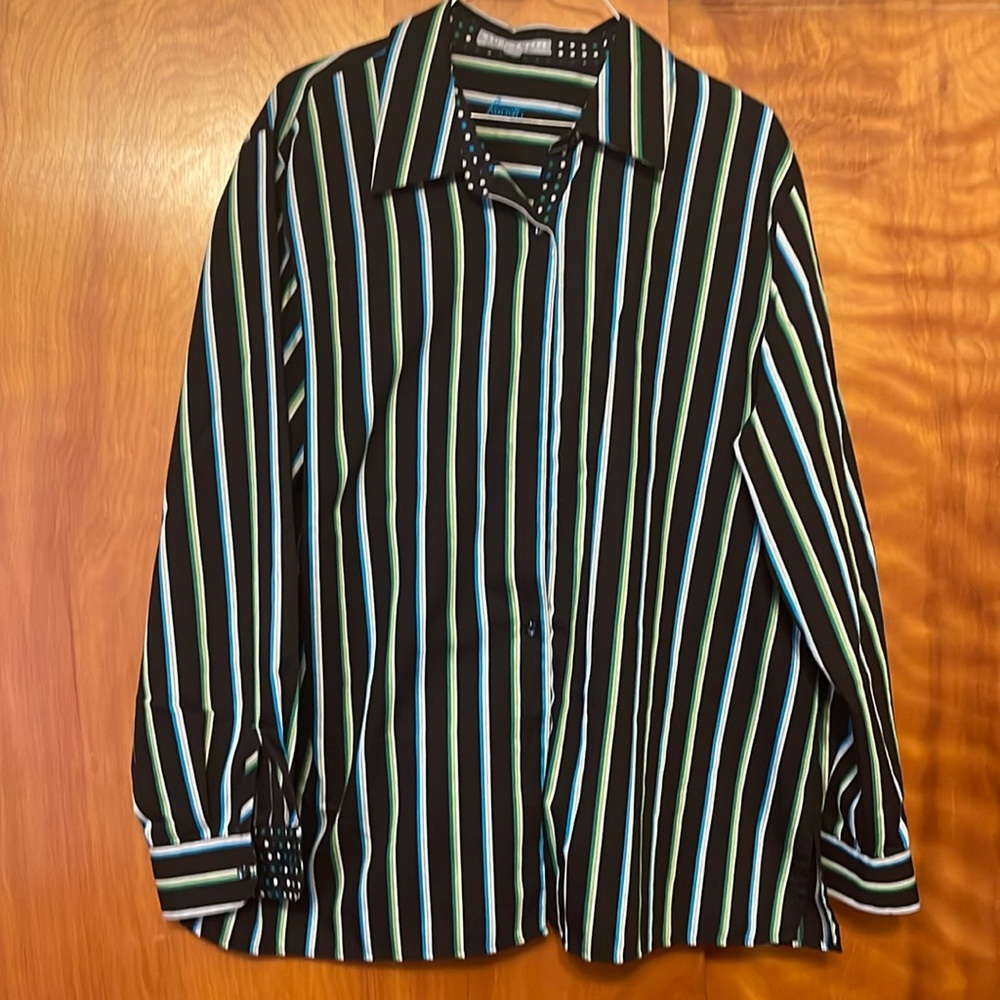 Foxcroft Women’s blouse